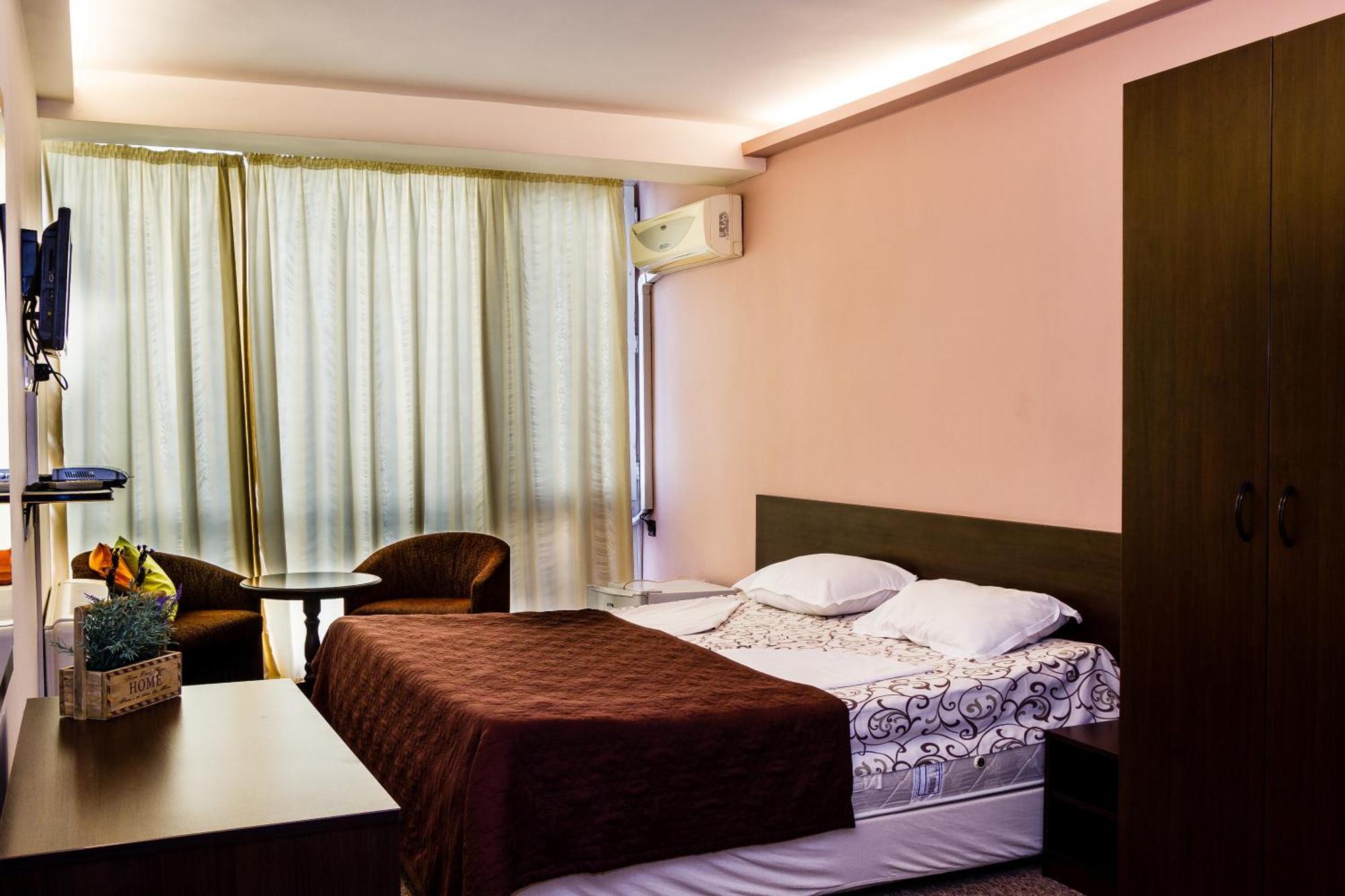 Sezoni South Burgas Hotell Eksteriør bilde